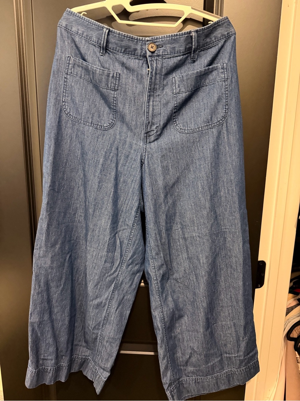 High-Rise Wide Leg Denim Jeans - Light Blue